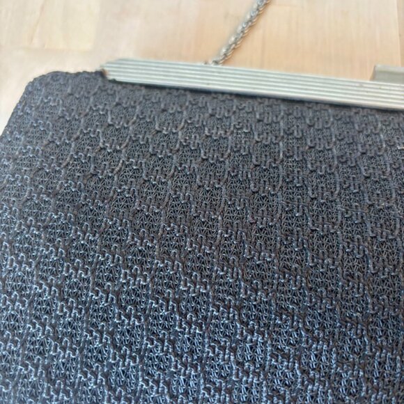 Vintage 1940s Black Clutch Purse with Silver toned frame and chain - Picture 2 of 9